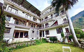 Nirvana Riverside Resort